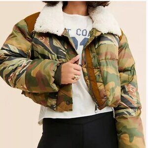 Free People West Coast Puffer Camouflage Print Cropped Jacket size M